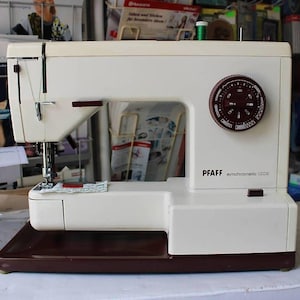 Pfaff 1209 German Sewing Machine~Heavy Duty Workhorse!