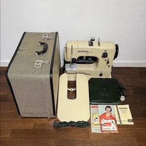 Bernina 530 record sewing machine