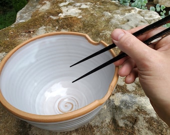 Enorme noodle Bowl o Ramen Bowl con reposapalillos en esquisto - Hecho a pedido