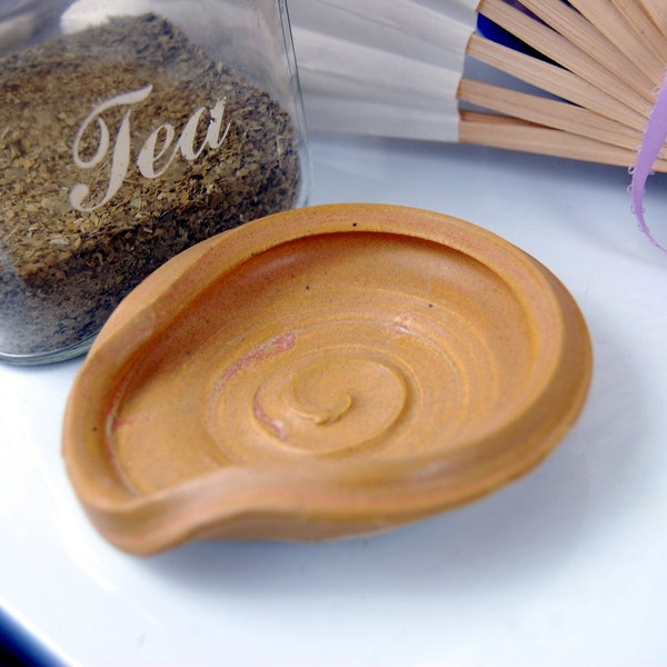 Amber Spoon Rest