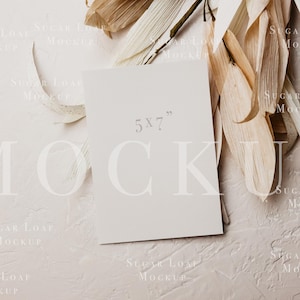 Maquette PSD de carte de voeux, 5 x 7 pouces, carte simple Retenez la date, baby shower, mariage, retenez la date fixe, objet intelligent, invitation minimaliste