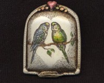 Parakeet pair bird scrimshaw technique resin pin