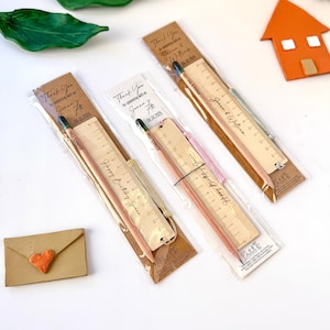Set di righello ecologico personalizzato, segnalibro e matita con semi - Segnalibro in legno, matita con semi, bomboniera per bambini, regalo di compleanno e ringraziamento