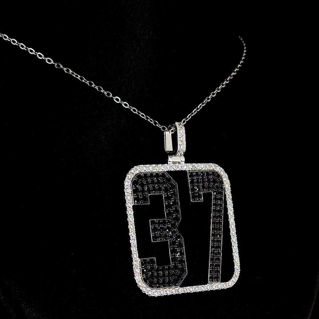 【as\"on】99 SYMBOL NECKLACE Usher U Medal Medal Pendant & Iced Cuban Cubic Zirconia