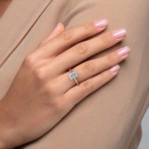 1.50 Ct Radiant F/VS1 CVD Diamond Solitaire Engagement Ring, Wedding Ring