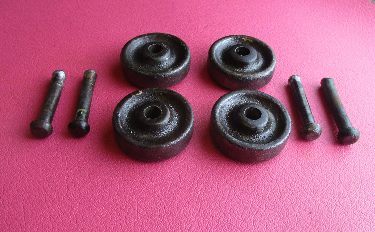 4 Singer Caster Wheels And 4 Pins From Antique Treadle Sewing Etsy
