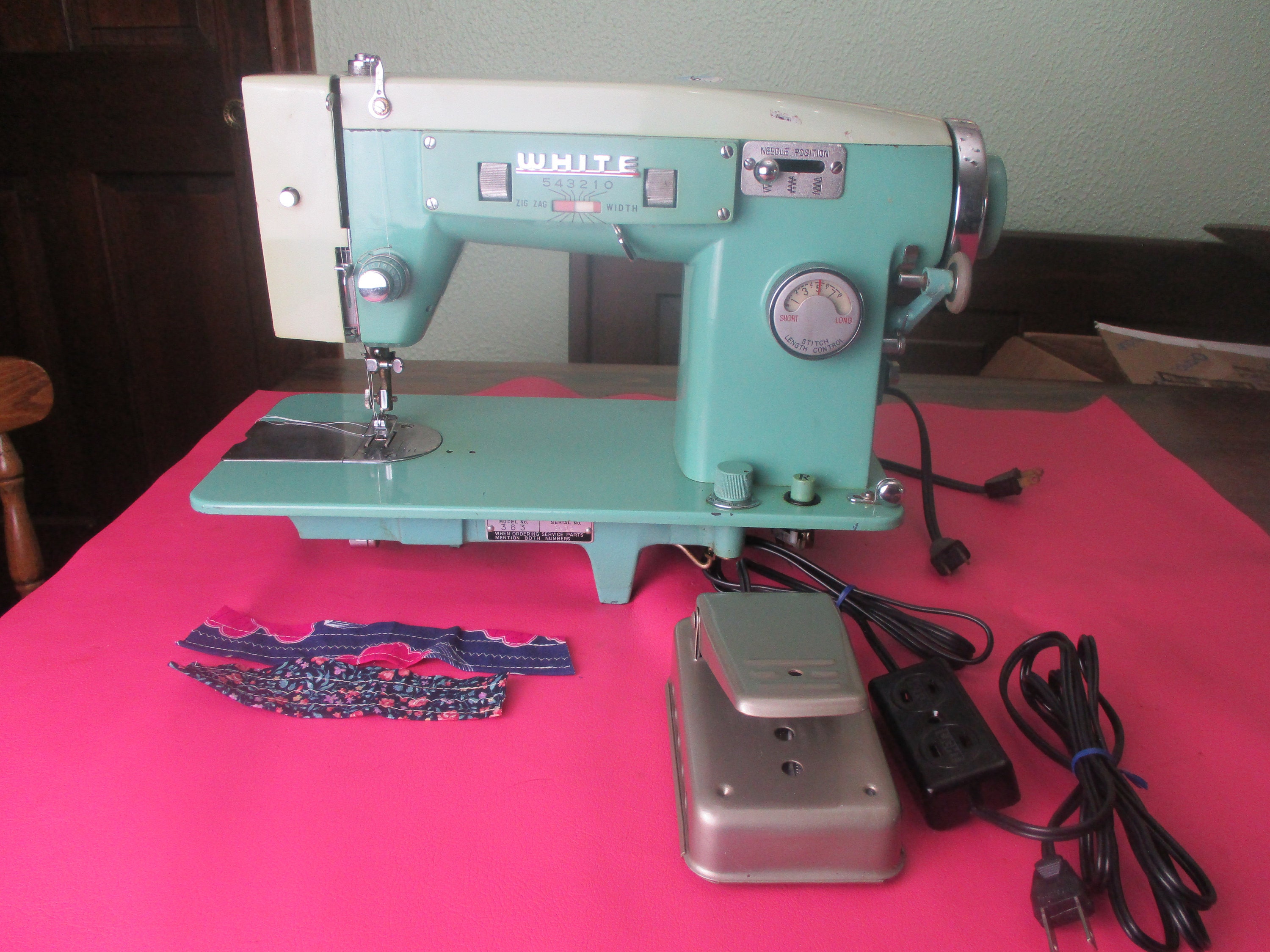 Electric Sewing Machines, 5 Stitch Portable Mending Oman