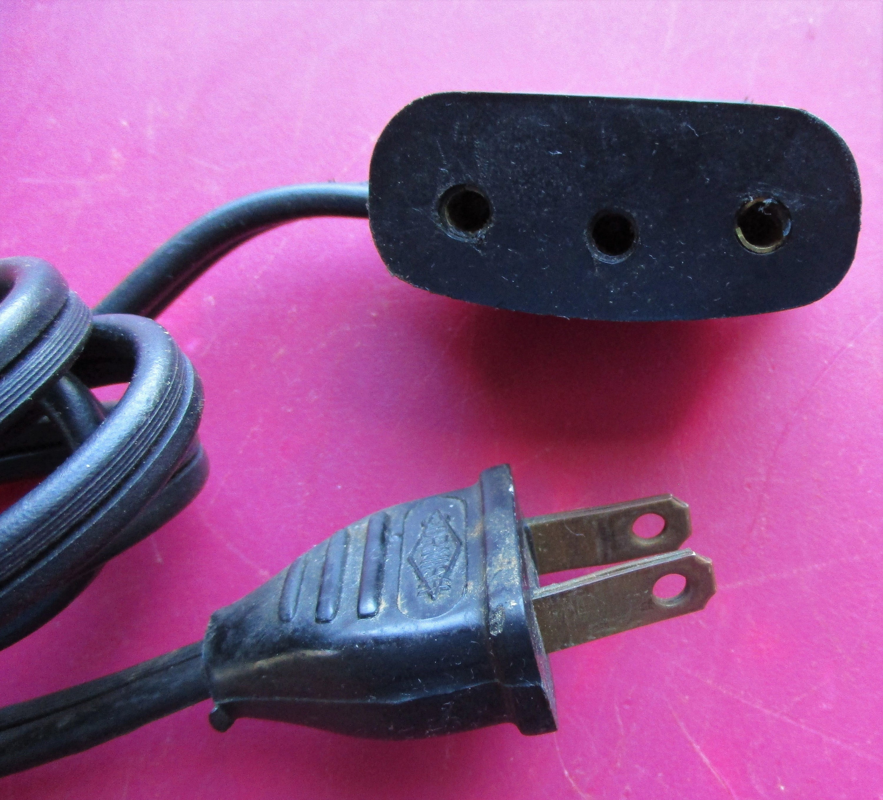 Singer 3 Prong Power Cord - for Vintage Sewing Machine Model 15, 66, 99 and  Others