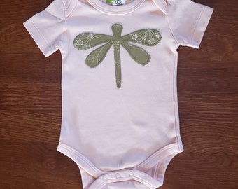 Organic cotton infant bodysuit appliqued with Dragonfly