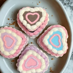 Kawaii Cake Fidget Clicker: Heart Pastel Mechanical Keyboard Toy