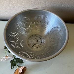 Large vintage metal colander, strainer / kitchen item