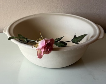 Vintage Pampered Chef Stoneware: Round 12 inch Baking Cooking Bowl