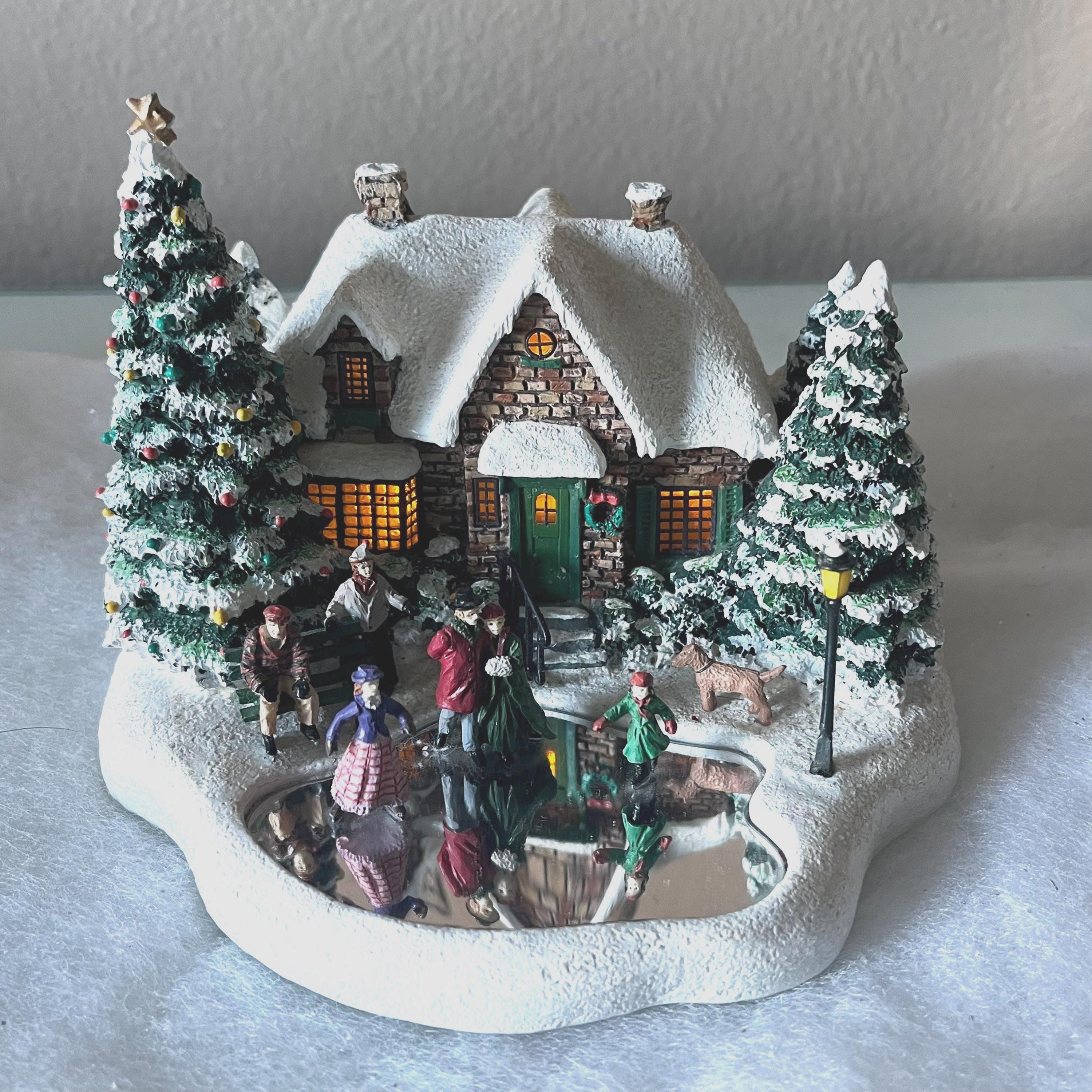 Thomas Kinkade 2004 Skaters Pond: Lighted Victorian Village