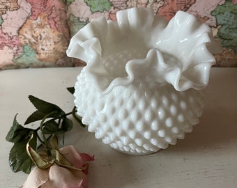 Used, vintage white hobnail vase / short fluted vase / vintage Fenton ? hobnail vase, catch all / collectible hobnail glass vase