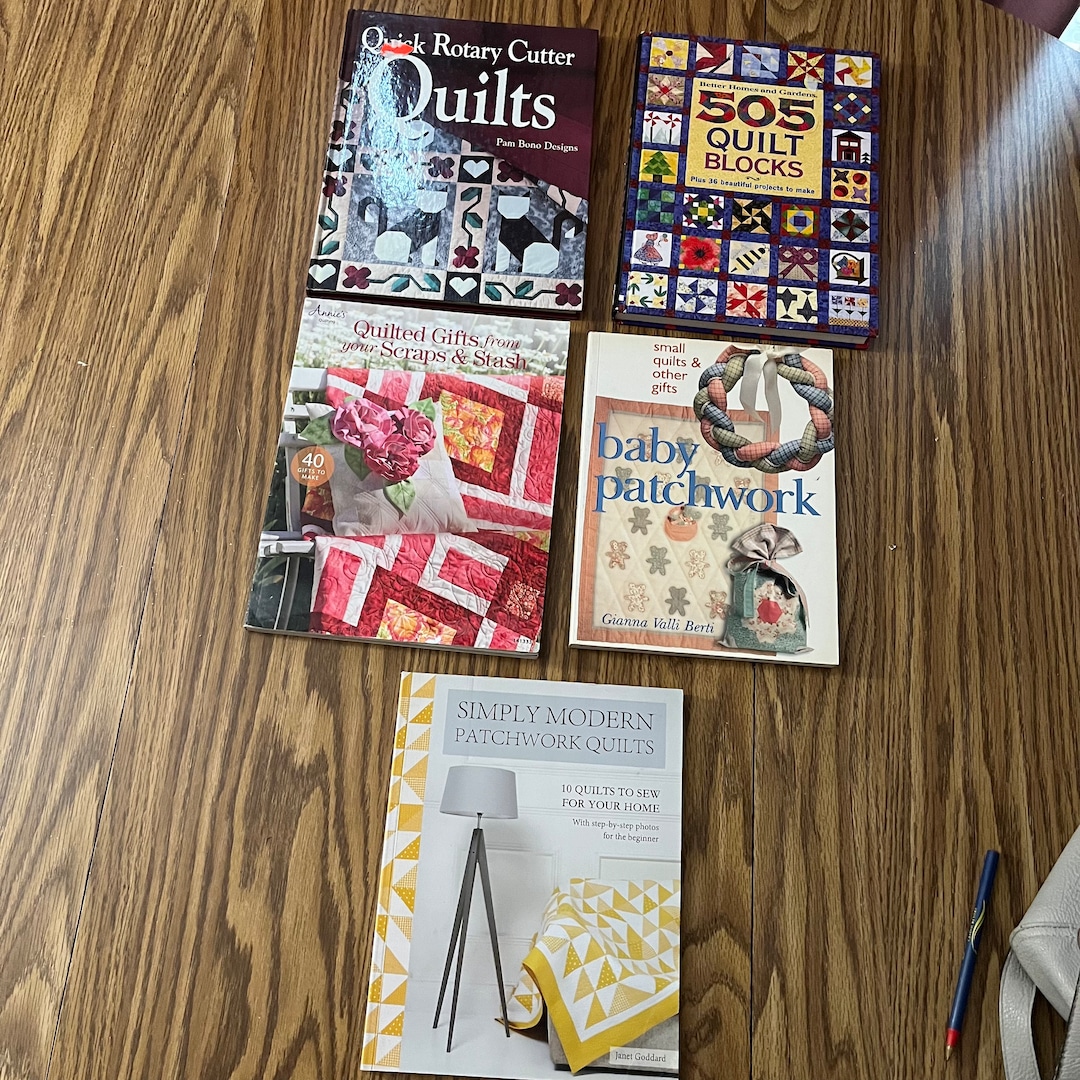Lot of 5 Quilting Books, 2 Hard Cover, 3 Soft Cover / Rotary Quilts ...