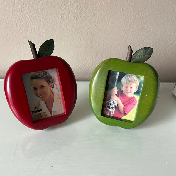 2 small apple frames in red and green from Malden International Designs / apple picture frames / small desk frames