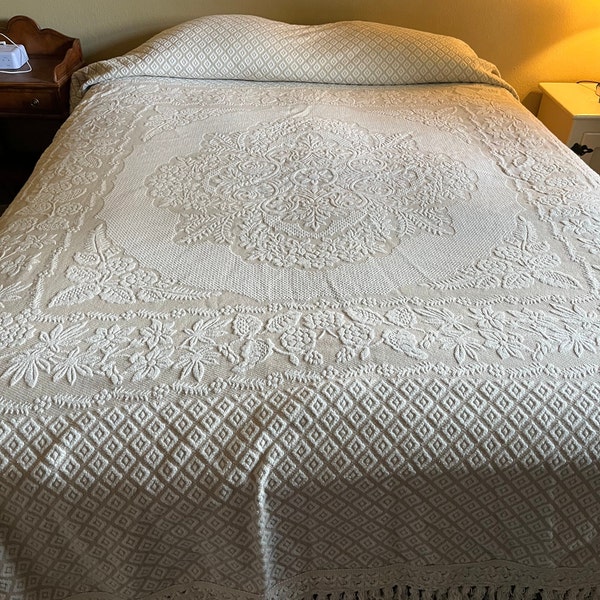 Matelasse Bedspread Etsy