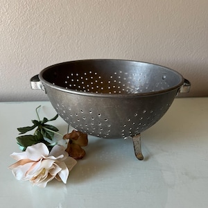 Vintage Aluminum Heart Colander: Small Metal Strainer, 6-Heart Pattern