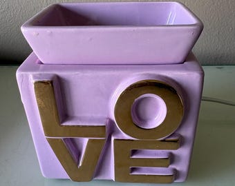 Scentsy Wax Warmer: Lavender Once Upon a Lifetime, Love