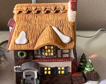 Dept 56 Dickens Village: 1989 David Copperfield Betsy Trotwood's Cottage, Victorian Christmas House