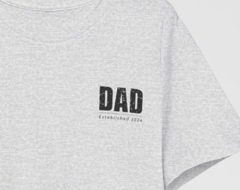 パーソナライズされた年Tシャツ お父さん 2024年 父の日 お父さんの誕生日 父の日 彼へのプレゼントに最適 ユニセックス 面白いメンズシャツ ダメージ加工