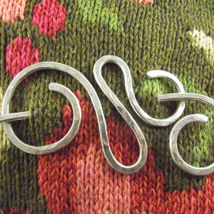 Shawl Slide Silver Abstract Flourish Minimalist