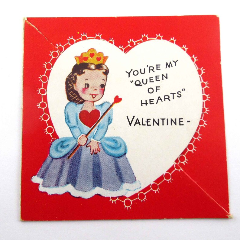 Tarjeta de San Valentín infantil vintage con linda chica con corona de reina de corazones de A-Meri-Card imagen 1