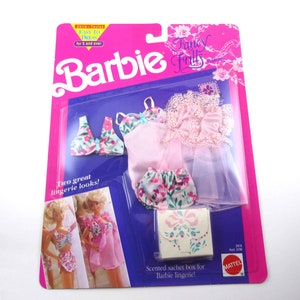 Vintage 1986 Barbie Fancy Frills Lingerie Clothing Set 3182 