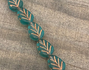 Mint Leaves, Strand, 10x8mm, 16 beads