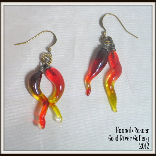 MADE TO ORDER - Chihuly Inspired Glass Lampwork Chandelier squiggle Earrings - Your choice of color shown in orange and red - Hannah Rosner
