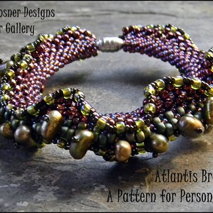 Bead Pattern Tutorial Atlantis Beaded Bracelet peyote stitch instructions by Hannah Rosner Designs intermediate level image 4