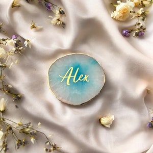 Agate Place Card & Favour | Custom Resin Coaster, Magnet | Natural Stone Look Wedding Decor | Round Slice | Unique Gift Favor for Event
