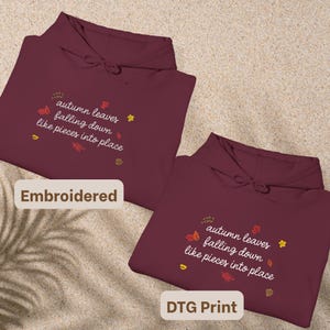 Sudadera con bordado de hojas de otoño cayendo, cómoda sudadera Taylor, sudadera All Too Well, sudadera con capucha, bordado de letras, regalo para amantes de la música imagen 2