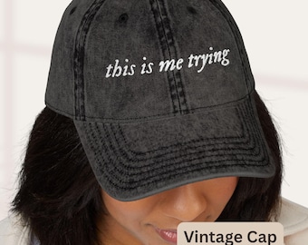 Cappello ricamato This Is Me Trying Regalo per amanti della musica Cappellino vintage Taylor Cappellino con testo di canzone Cappello Era Dad Cappello effetto invecchiato Cappello di jeans Epoca Cappellino di velluto a coste