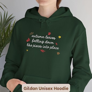 Sudadera con bordado de hojas de otoño cayendo, cómoda sudadera Taylor, sudadera All Too Well, sudadera con capucha, bordado de letras, regalo para amantes de la música imagen 10