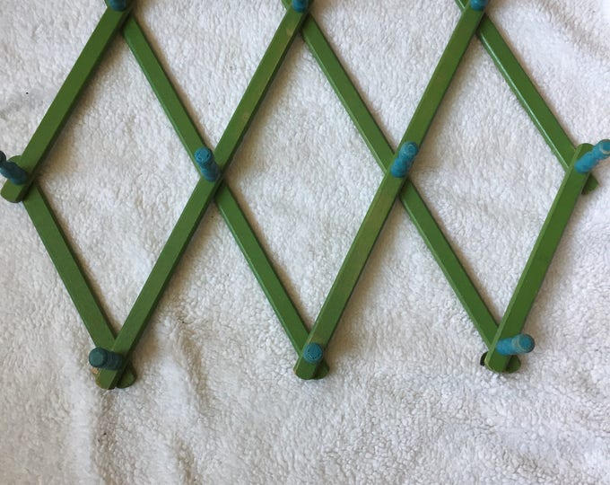 Vintage Accordion Peg Rack Accordion Rack Vintage Hanger Etsy