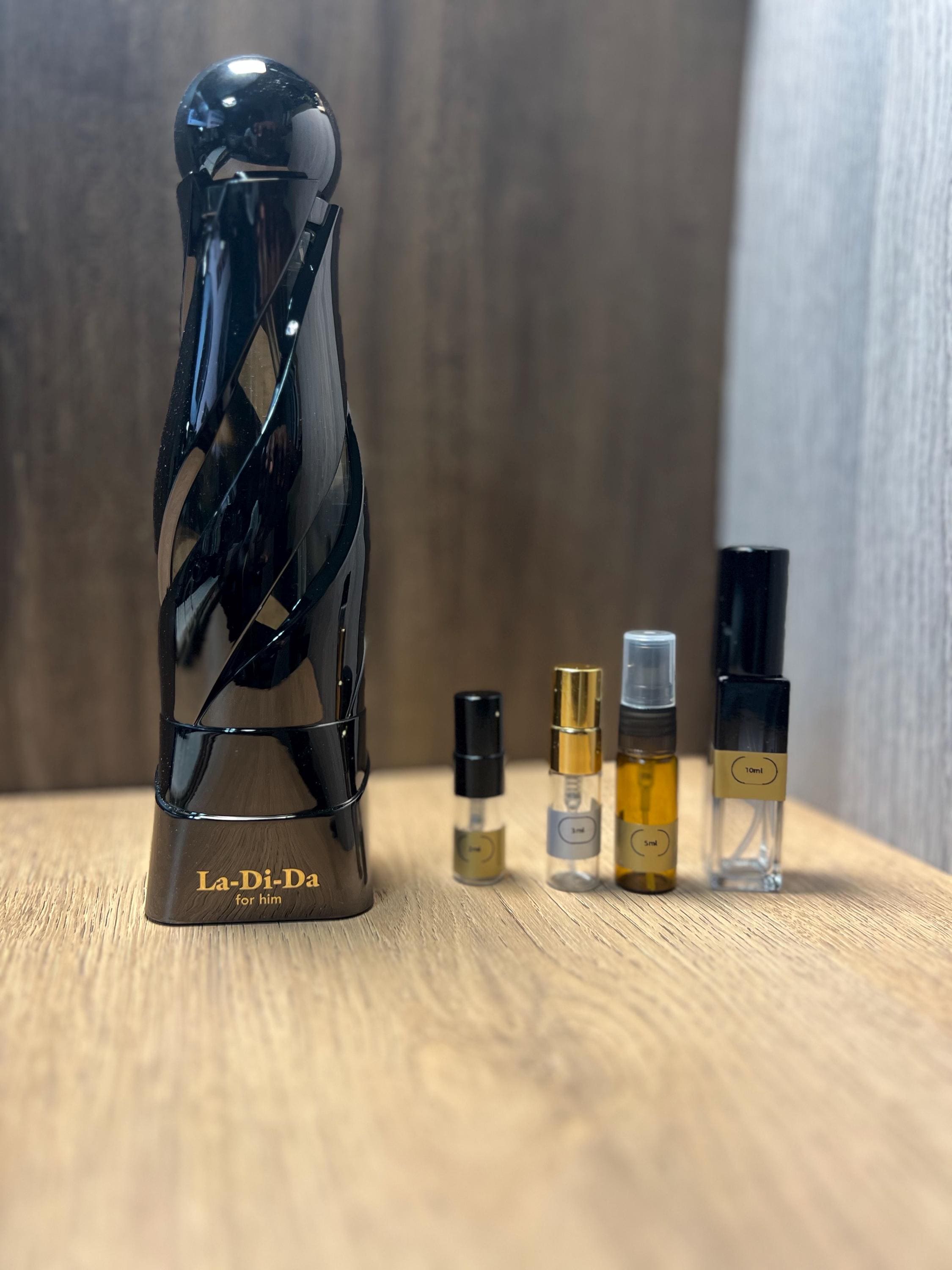 Lattafa - Etsy 日本