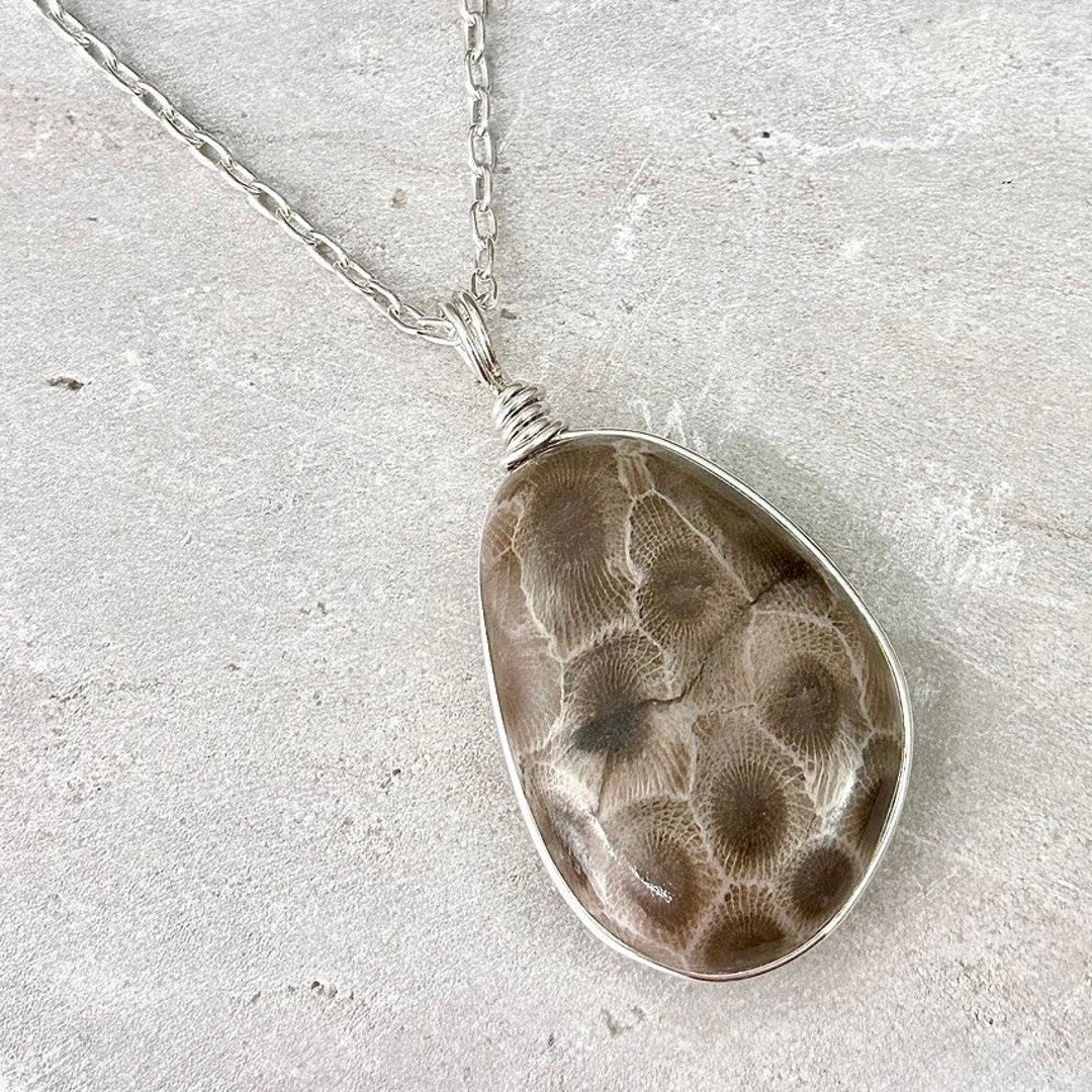 925 STERLING vintage 2024 PETOSKEY coral fossil stone pendant 16