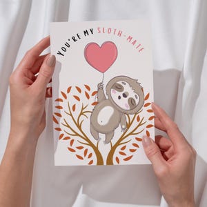 Romantico biglietto di anniversario di bradipo per moglie, biglietto stampabile "Ti amo", download immediato 5x7, regalo carino per coppia di bradipi, biglietto sentimentale