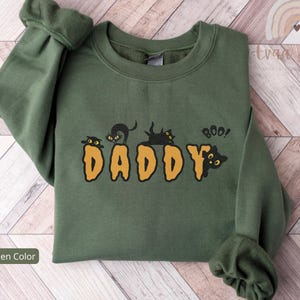 Halloween Dad sweatshirt Black Cat Daddy sweatshirt Spooky Season Cat Dad sweater Funny Halloween Gift From Kids, Pumpkin Outfit For Men