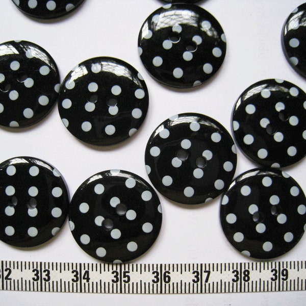 20pcs of   Polka Dot  Button in Black and White - 23mm - LAST SET