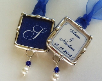 1 Wedding Bouquet Charm, Bridesmaid gift, Bridal Party Keepsake, Something Blue, Memory Charm, Soldered Glass