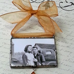 Photo Ornament, Soldered Glass, Golden Anniversary or Silver Anniversary Gift, Photo Memorial Wedding Keepsake image 4