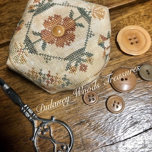 Quaker Style Biscornu~pattern