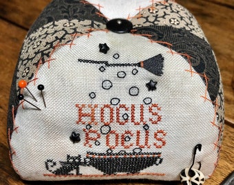 Halloween - Hocus Pocus Pincushion Pattern