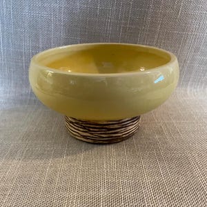 Vintage McCoy Yellow Pedestal Planter -Early McCoy Planter in Bright Yellow - Midcentury Collectible McCoy Planter - Round Pedestal Planter