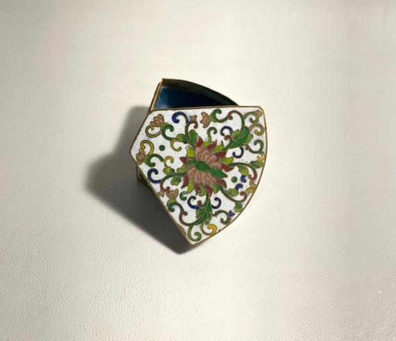 Oriental Cloisonne Triangular Floral Lidded Trink… - image 4