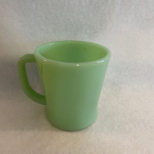 Jadeite Coffee Mug with &quot;D&quot; Handle - Restaurant Ware Coffee Mug - 1940&#39;s Coffee Mug - Fire King Jadeite Coffee Mug - Jadeite Collectible