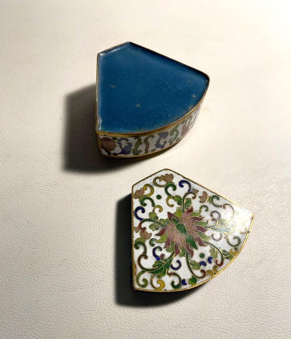 Oriental Cloisonne Triangular Floral Lidded Trink… - image 8