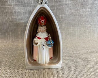 Hand Painted Infant of Prague Statue on Porcelain Planter